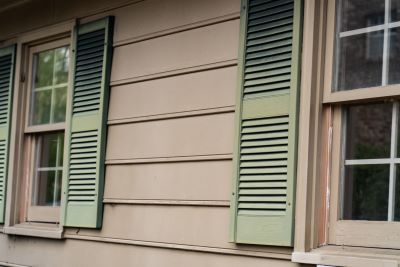 Exterior house paint fading and discoloration